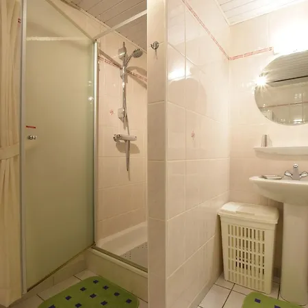 Σπίτι διακοπών Family With Sauna