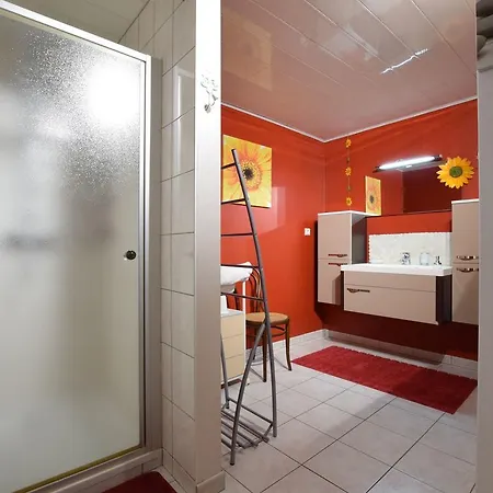 Family With Sauna Σπίτι διακοπών Jehonville